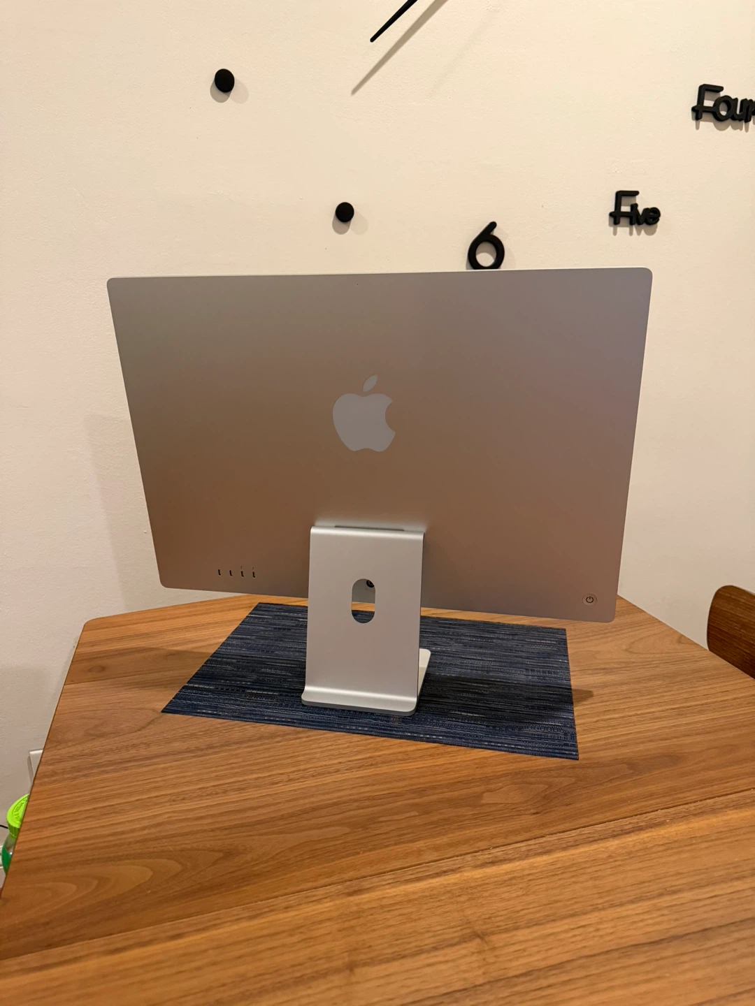 Apple iMac 2021 24'' M1 256GB SSD 8GB RAM Silver - photo 5