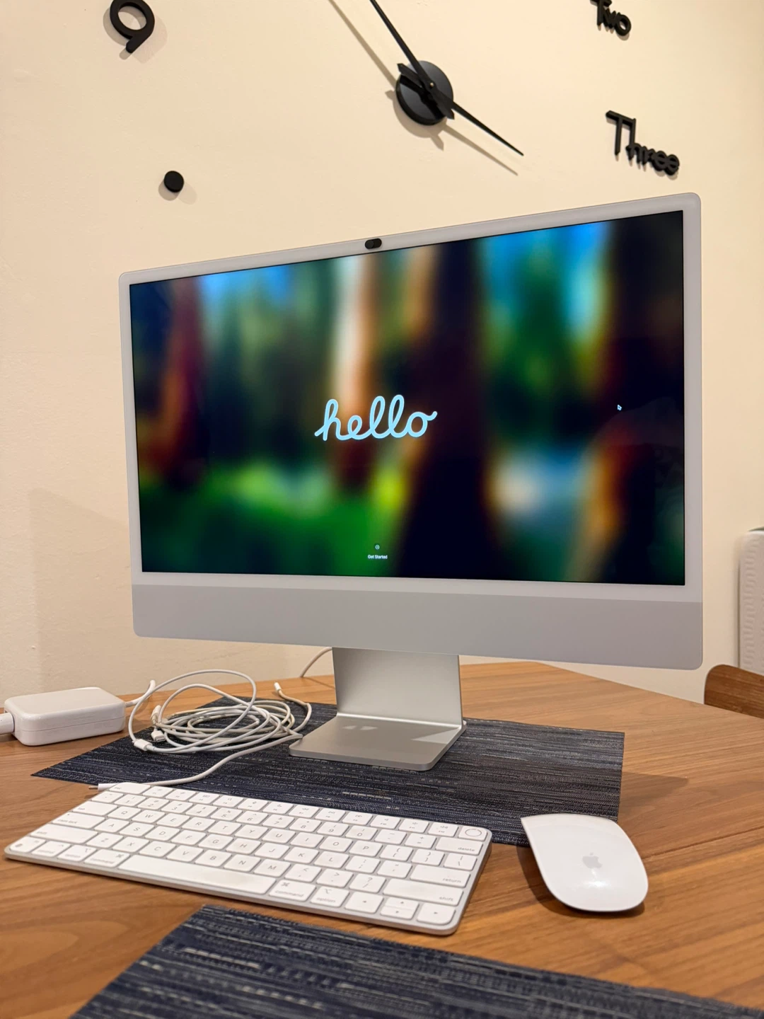 Apple iMac 2021 24'' M1 256GB SSD 8GB RAM Silver