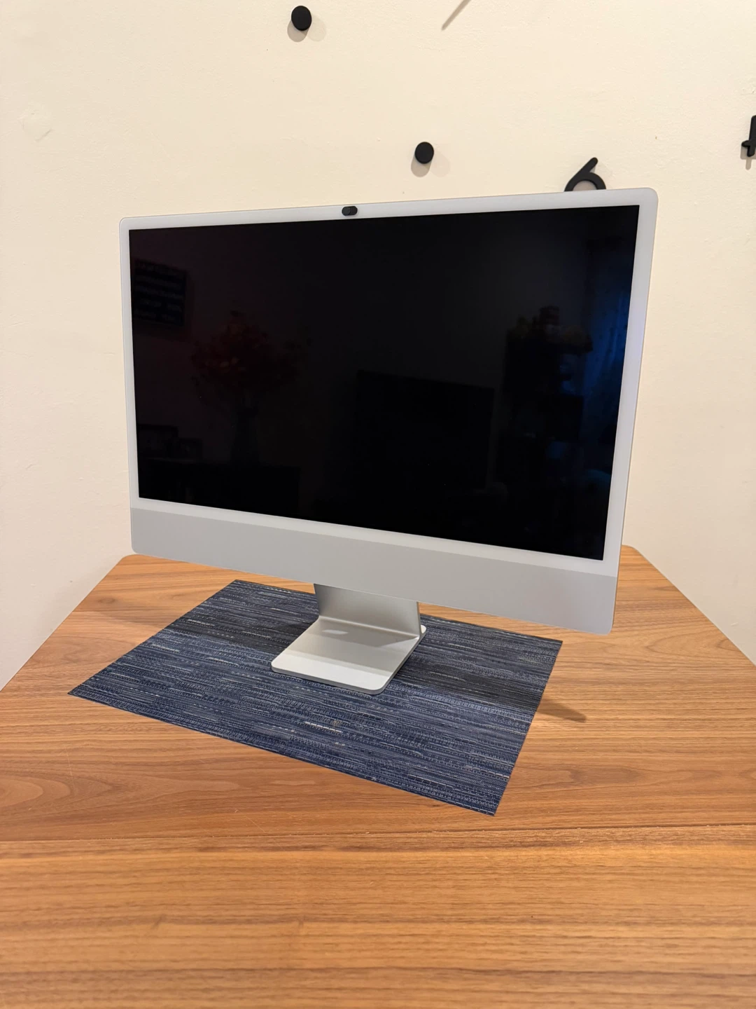 Apple iMac 2021 24'' M1 256GB SSD 8GB RAM Silver - photo 3