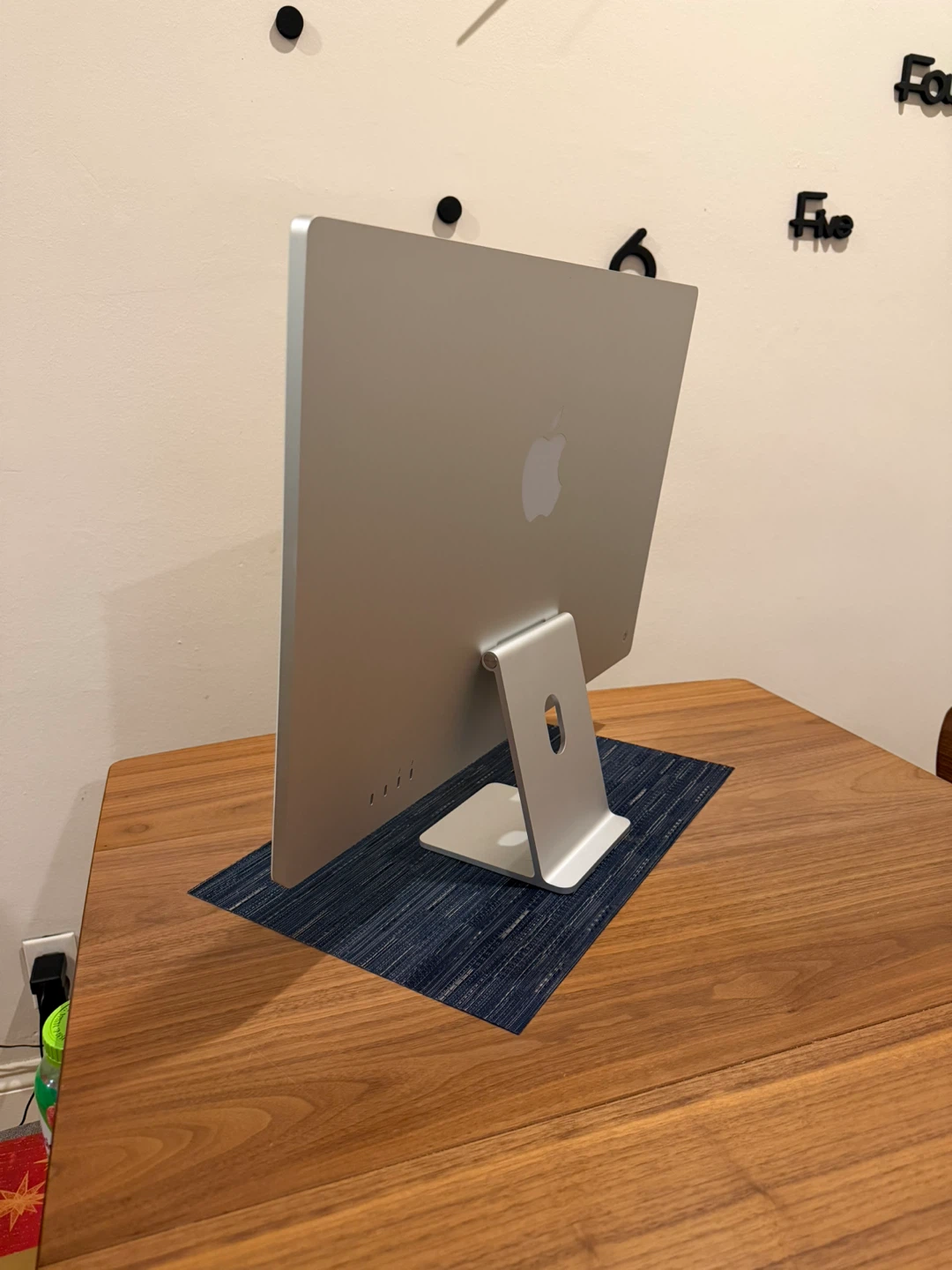 Apple iMac 2021 24'' M1 256GB SSD 8GB RAM Silver - photo 4