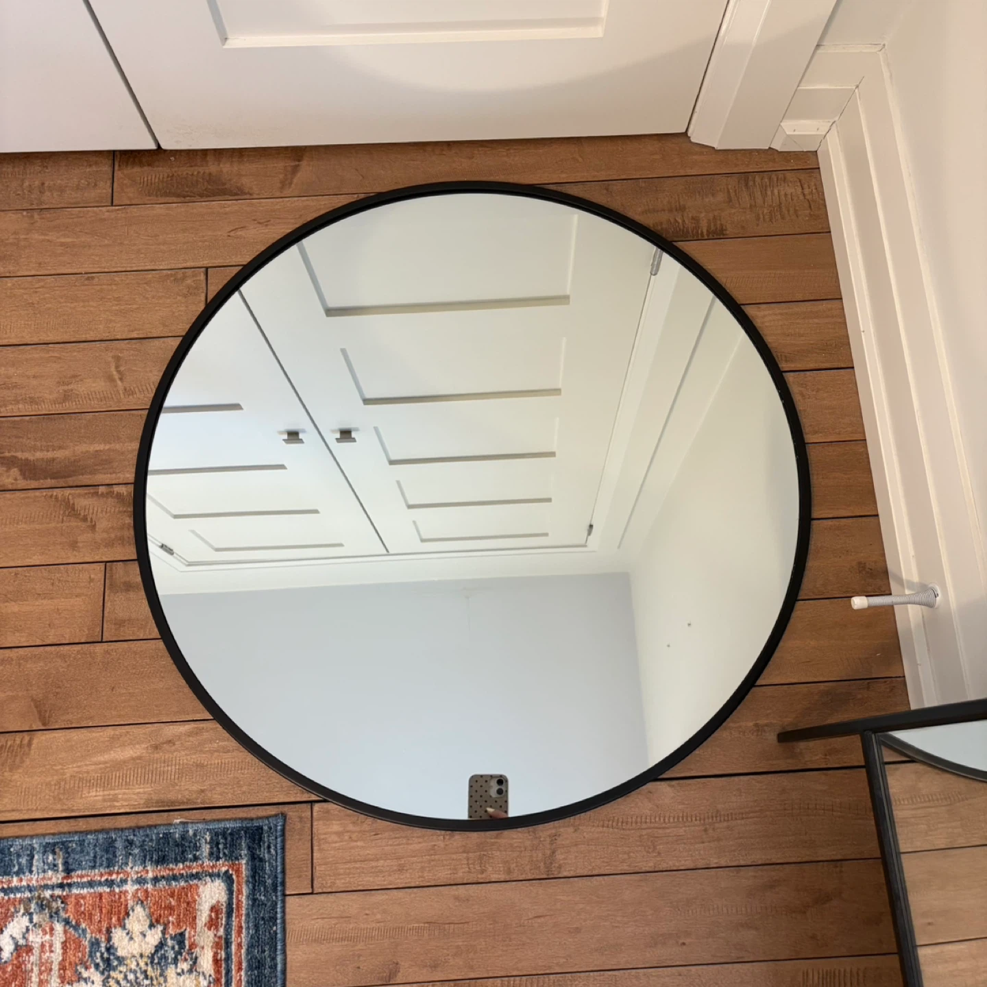 Round Black Frame Mirror - photo 3