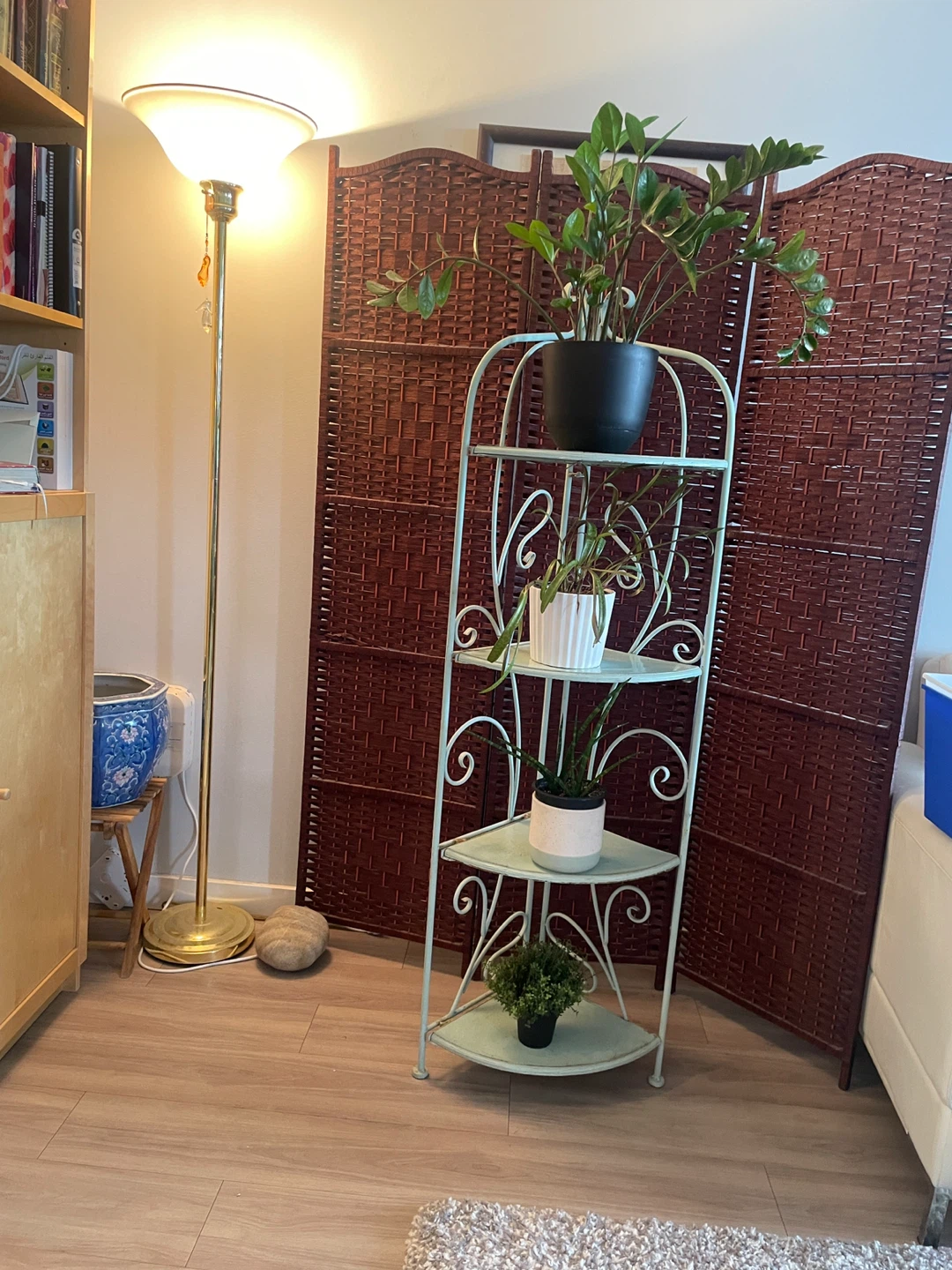 Pastel Green Metal Corner Shelf Unit - photo 2