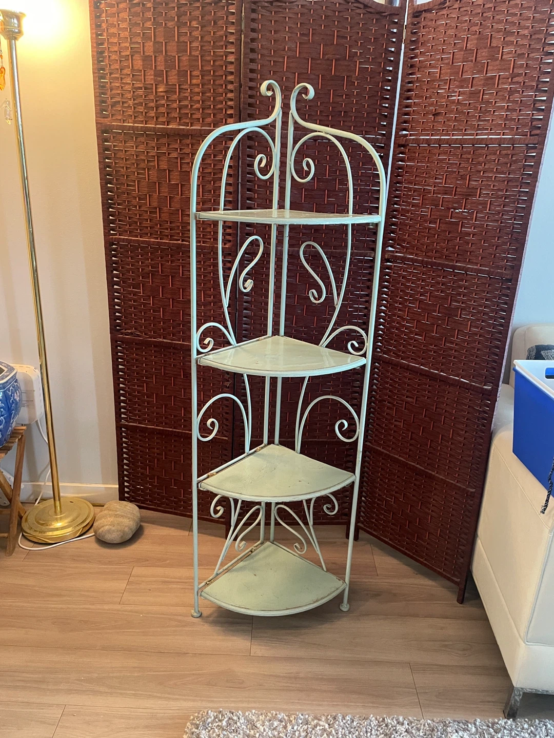 Pastel Green Metal Corner Shelf Unit - photo 5