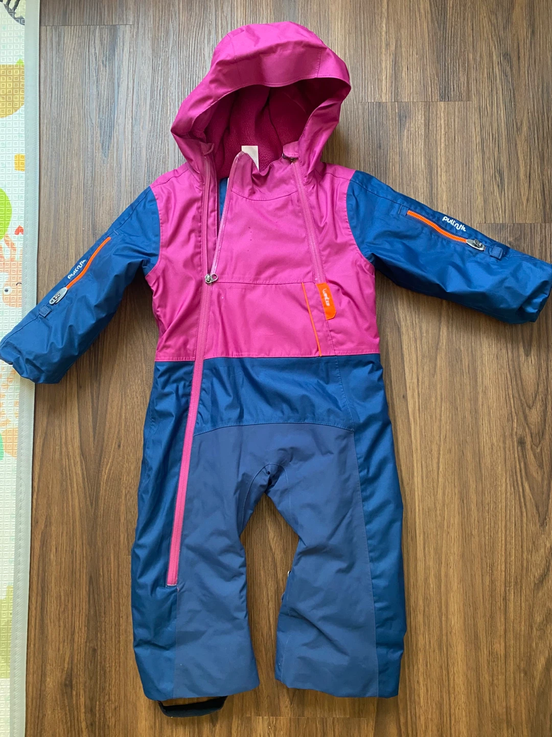 Decathlon/wedze Pull’nfit snowsuit - Pink/Blue - 24mth-3yr 🧡