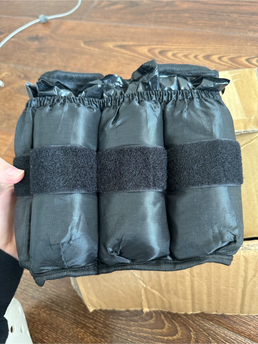 CAP 10 lb Pair Adjustable Ankle Weights - photo 2