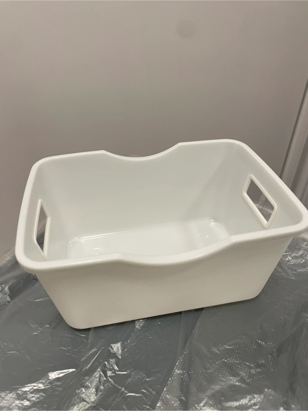 White Plastic Storage Bin 🧡