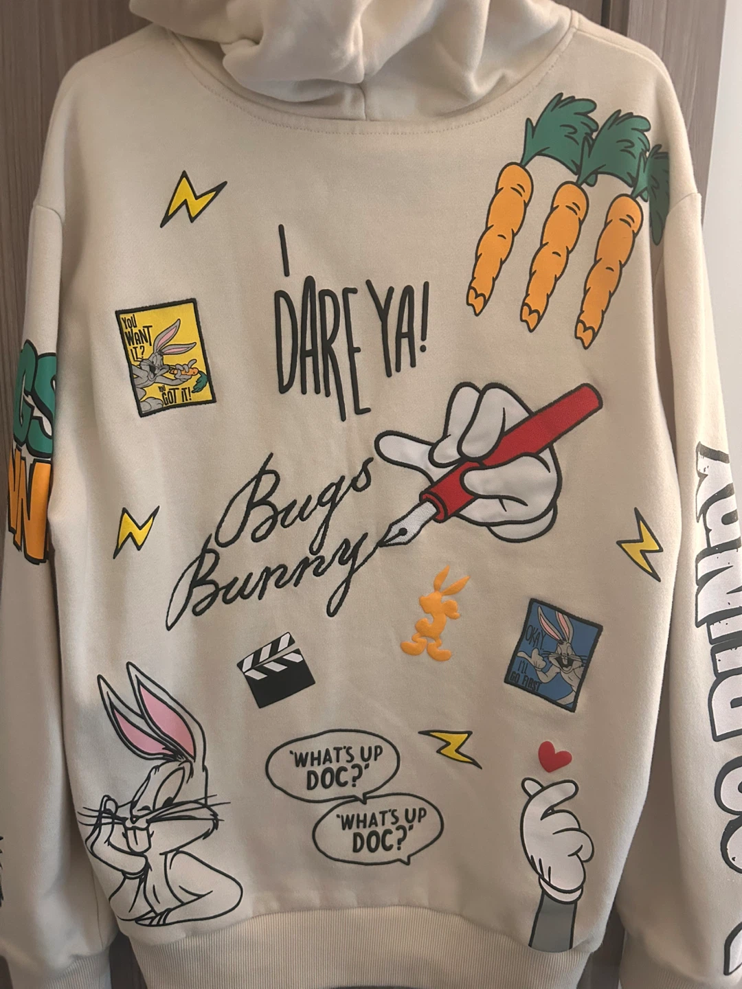 Bugs Bunny graphic design Hoodie - photo 2