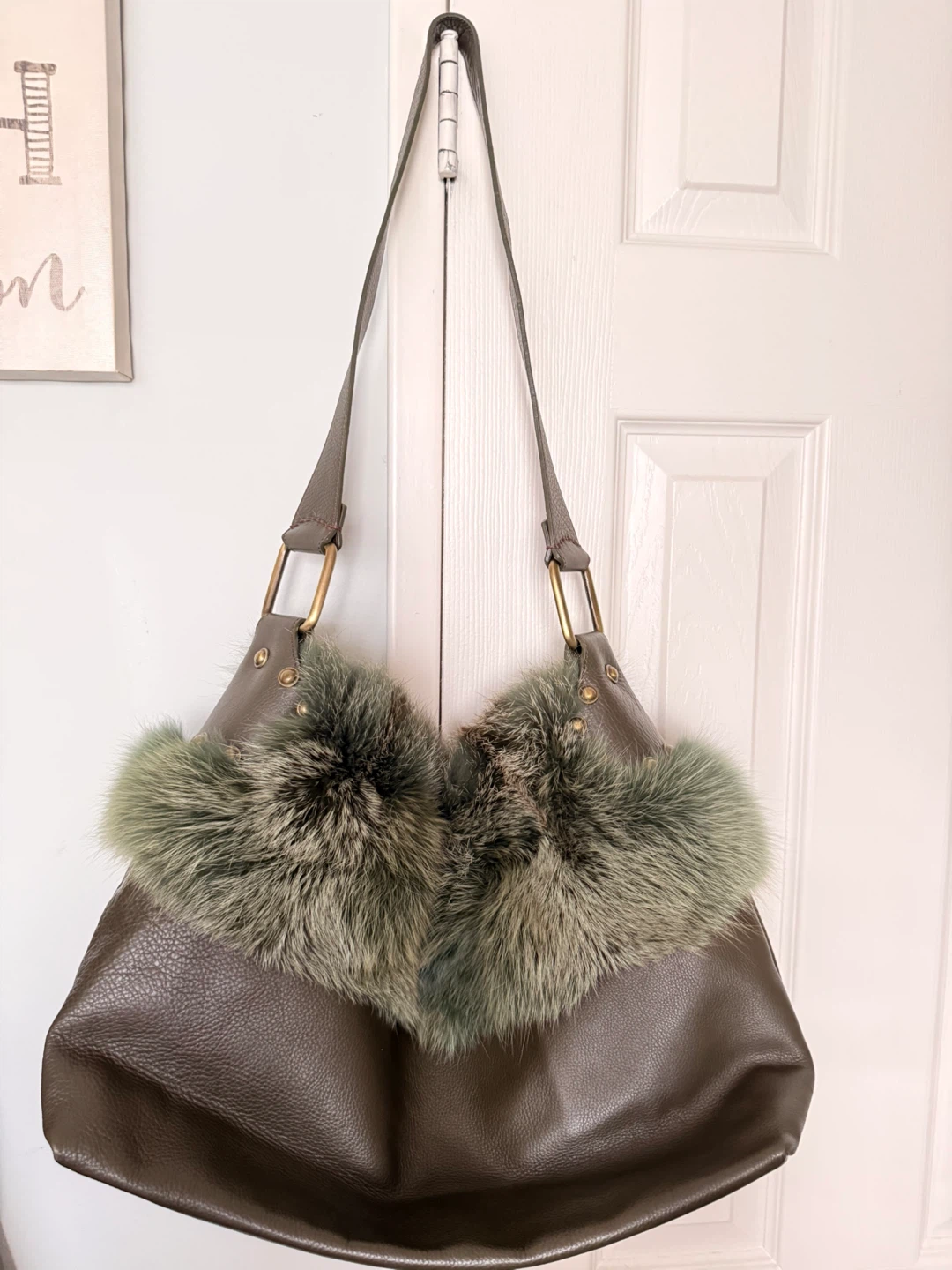 Luxe Leather Shoulder Bag with Fur Accents