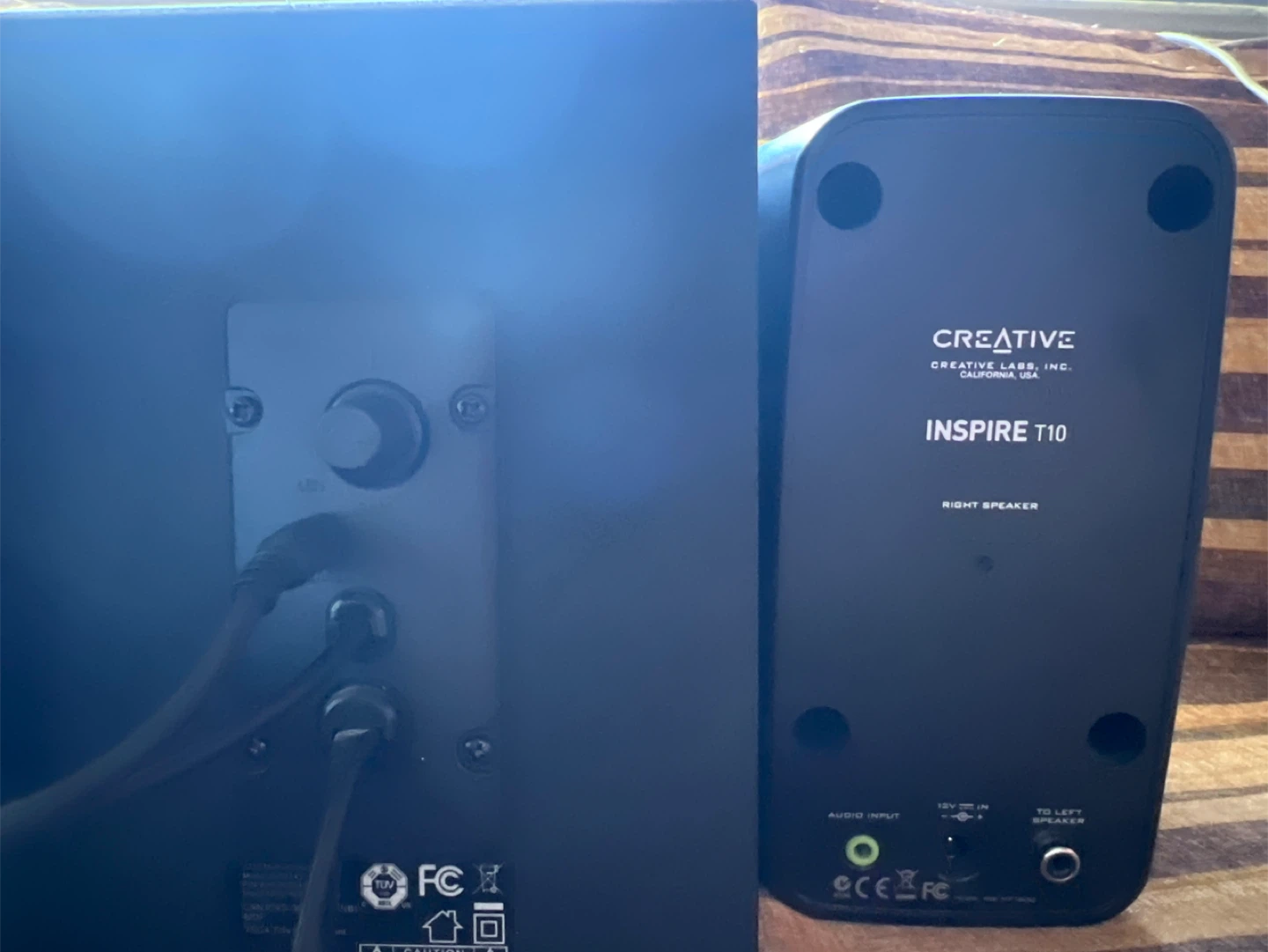 Creative Inspire T10 2.0 Desktop Speakers - photo 4