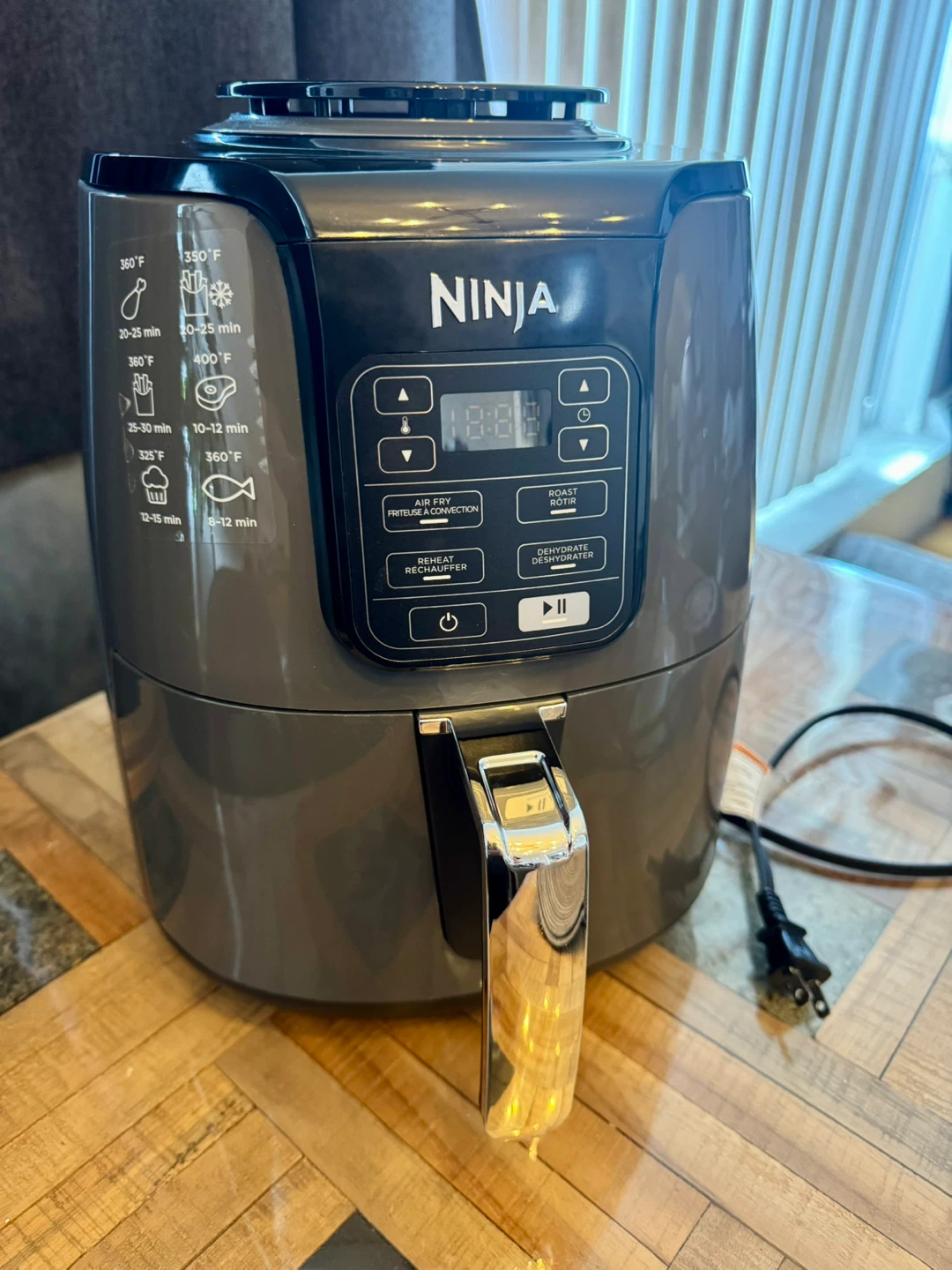 Ninja AF101C Air Fryer with Multi-Layer Rack 3.8L - photo 2