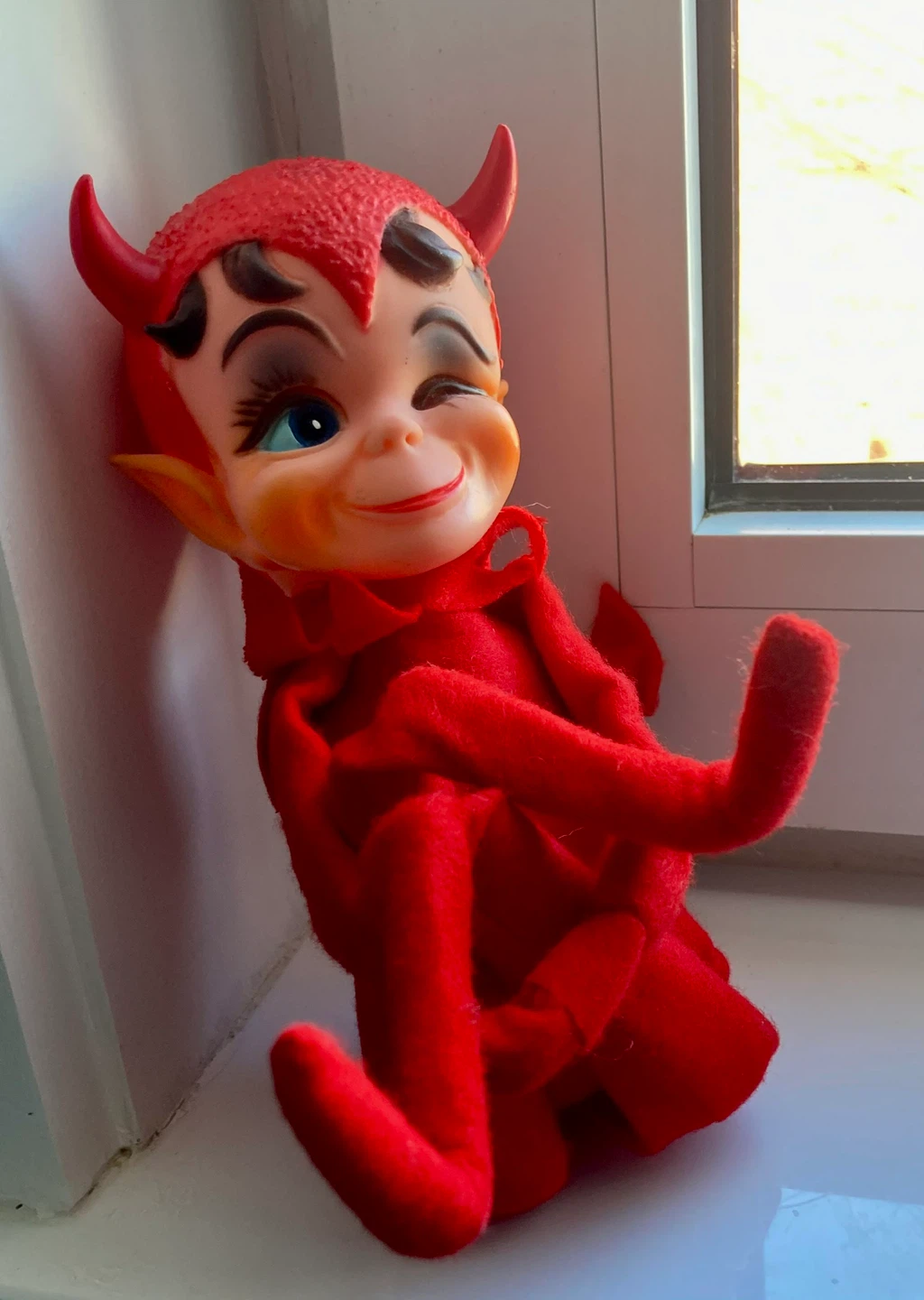 Vintage 1967 Kamar Devil Pixie Doll-Like New - photo 2