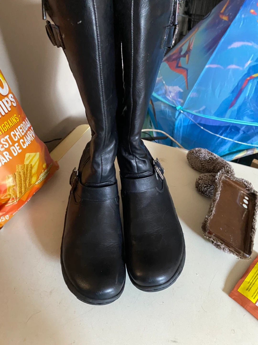Black knee high winter boots