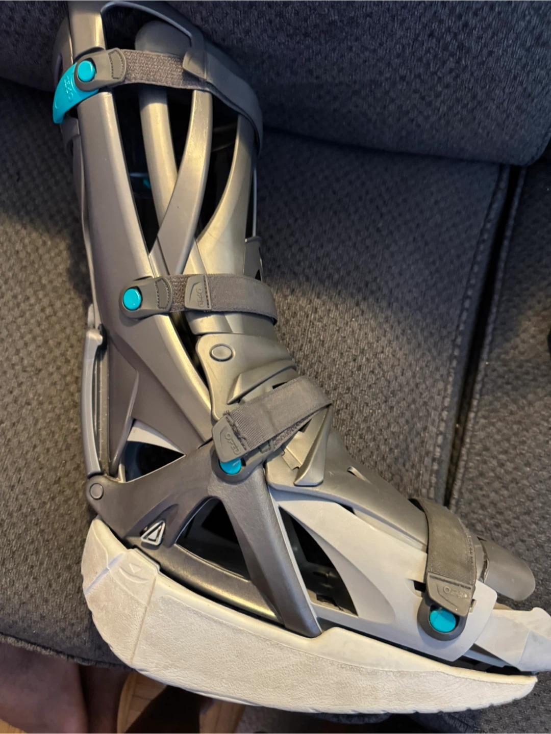 Walker Boot for Foot or Ankle Injury - photo 2