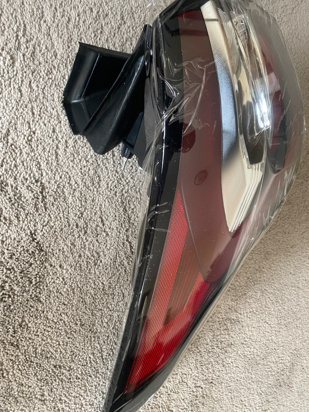 Car Tail Light Assembly - photo 2