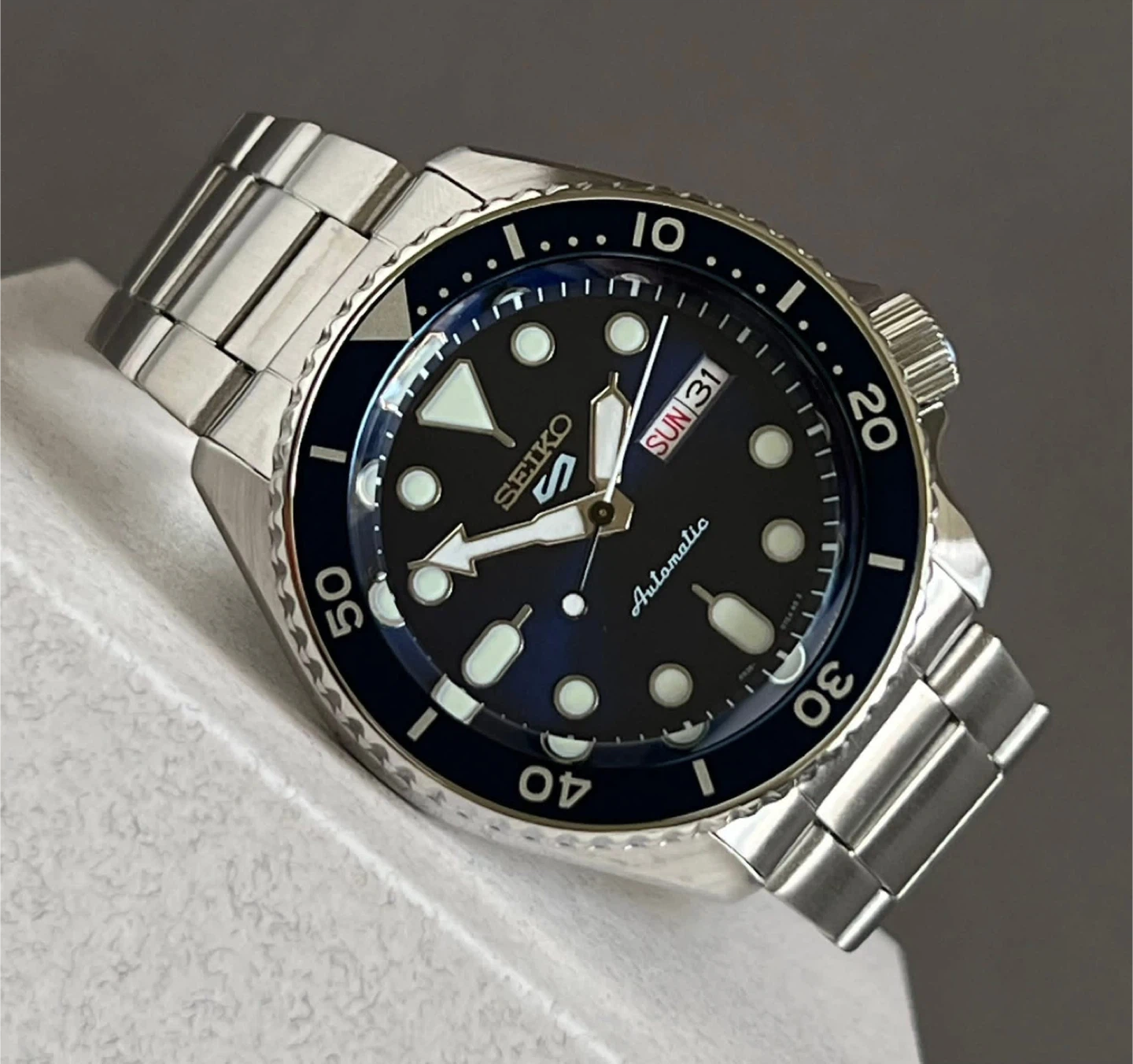 FOR SALE ✨Brand new Seiko Men’s 5 Sports Automatic Watch