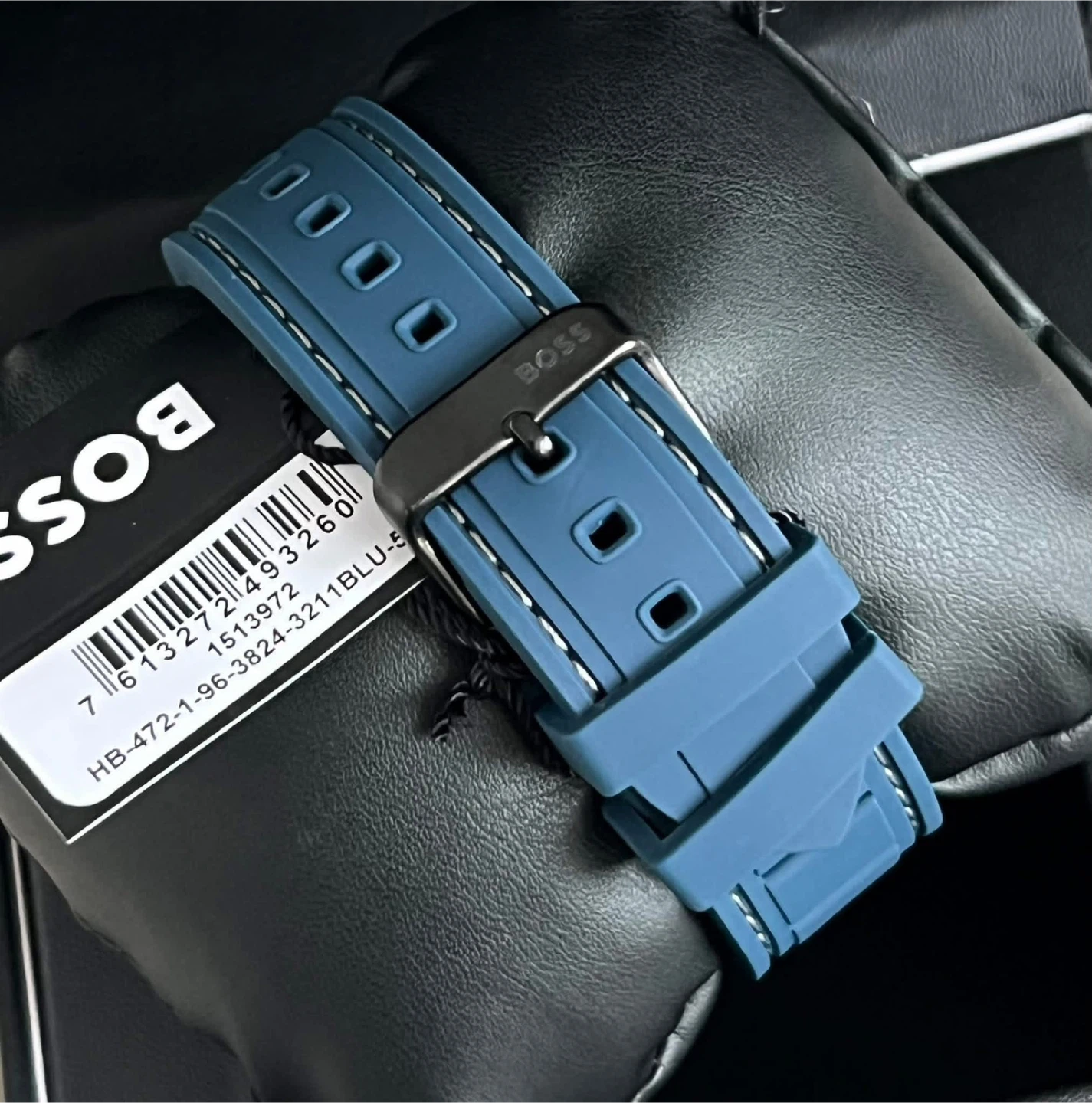 FOR SALE ✨Hugo Boss Men’s Chronograph Rubber Strap Watch - photo 3