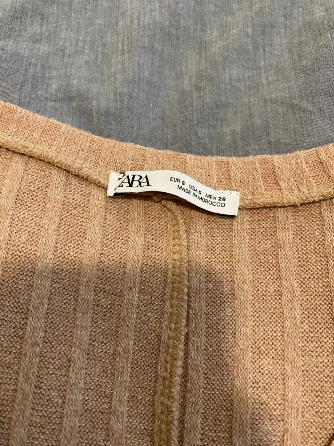 Zara Ribbed V-Neck Long Sleeve Top - Beige, Size S - photo 2