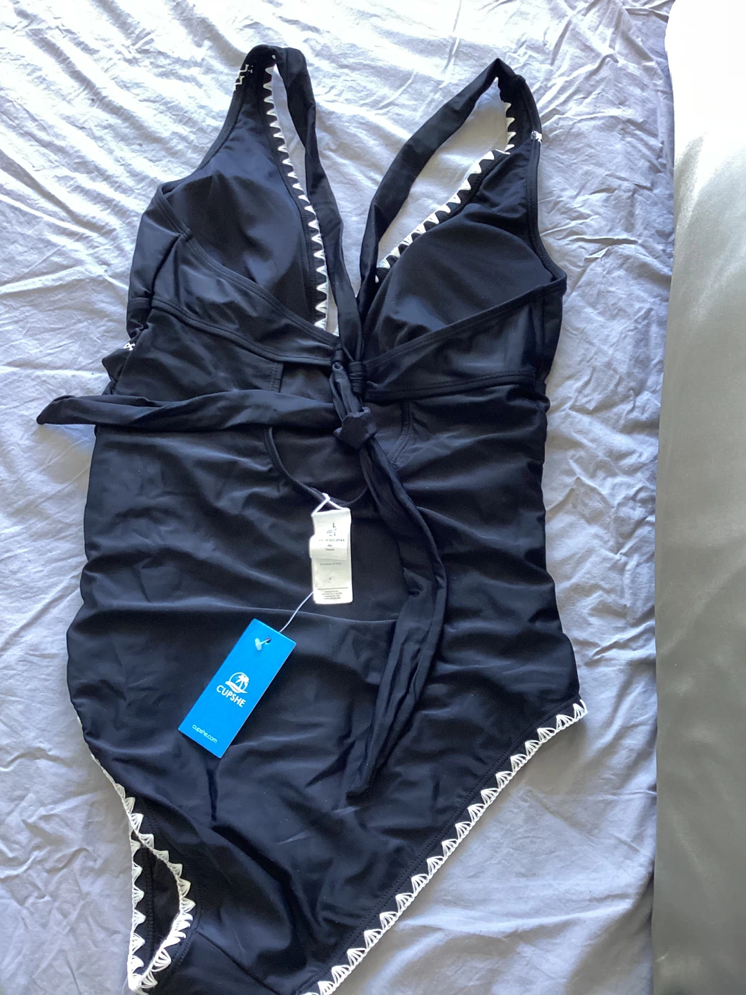 NWT Women's classy size lg Black V Neck Ruched Swimsuit - photo 5