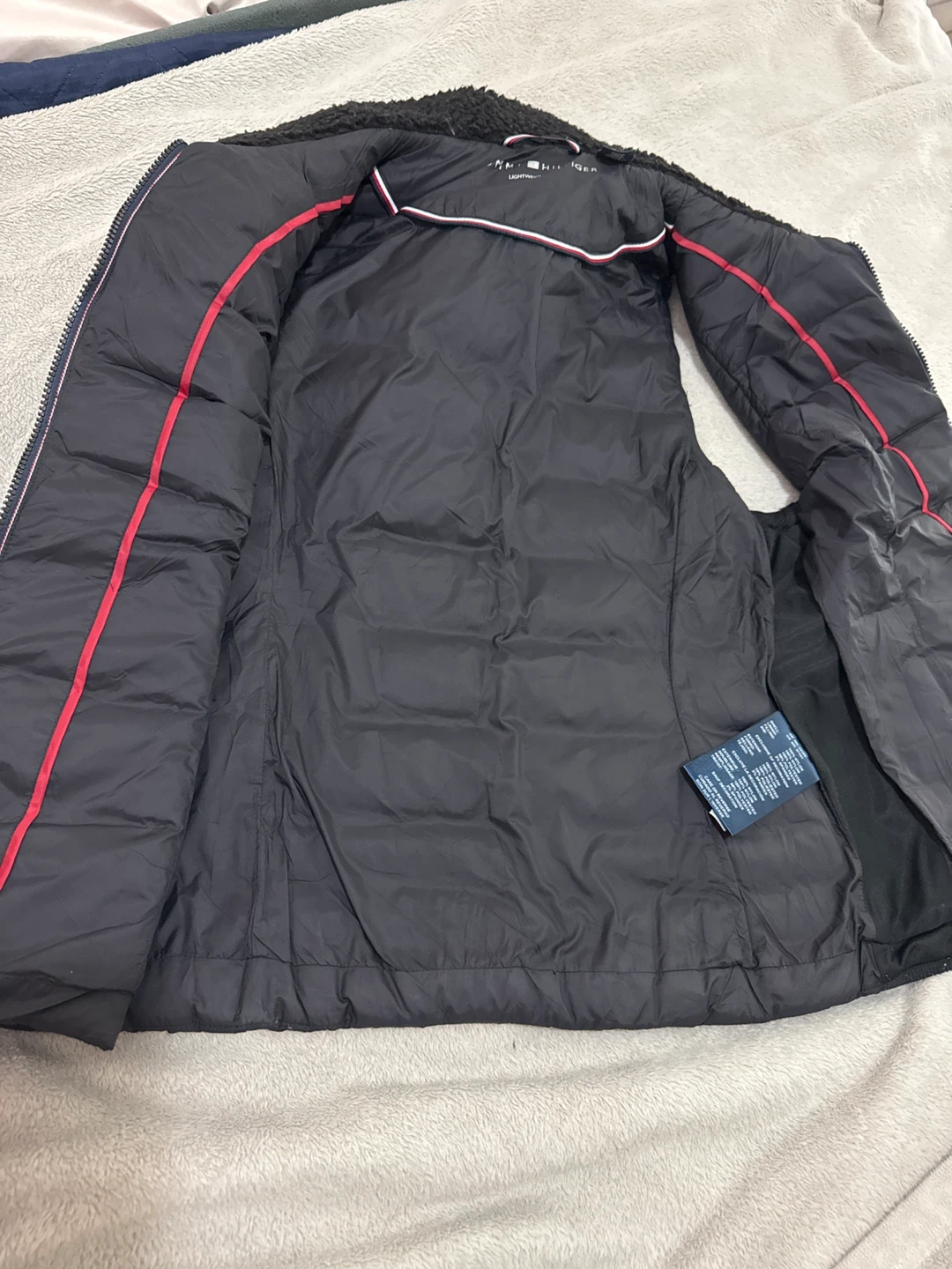 Women Tommy Hilfiger Puffer Vest - Black - photo 3
