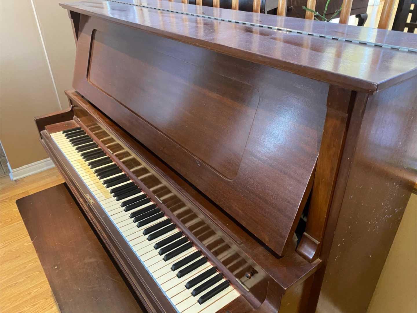 Free Mason & Risch Upright Piano - photo 2
