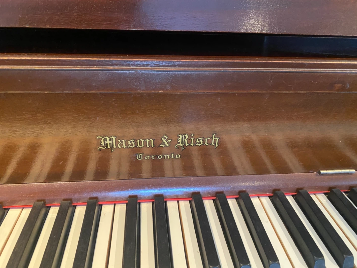 Free Mason & Risch Upright Piano - photo 3