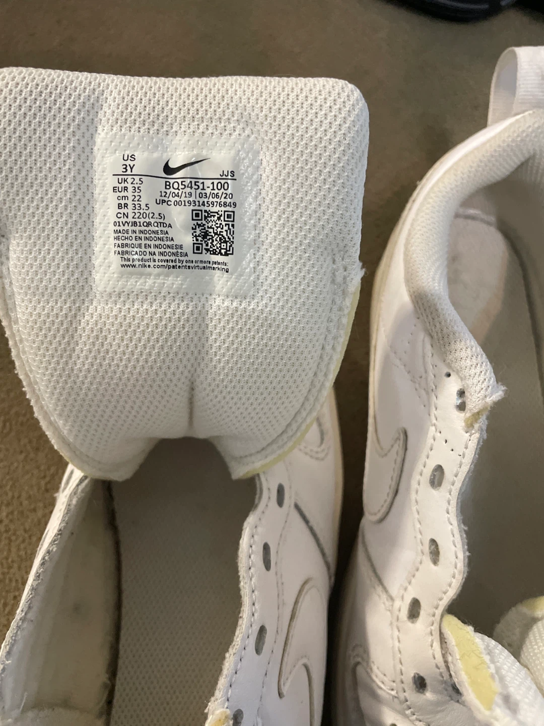 Nike White Sneakers - photo 3