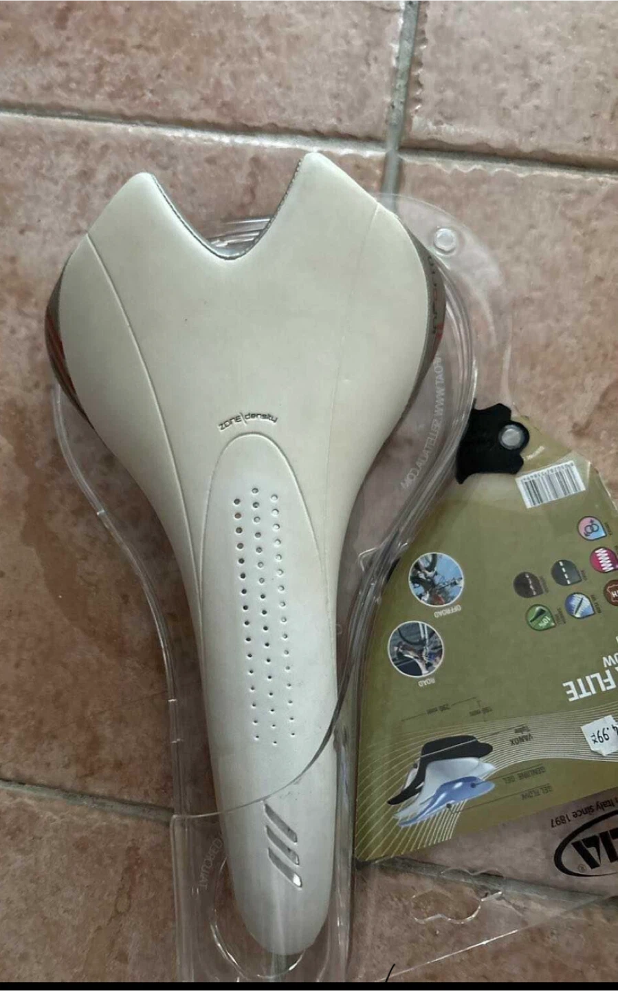 Selle Italia Flite Gel Flow Ladies Bike Seat