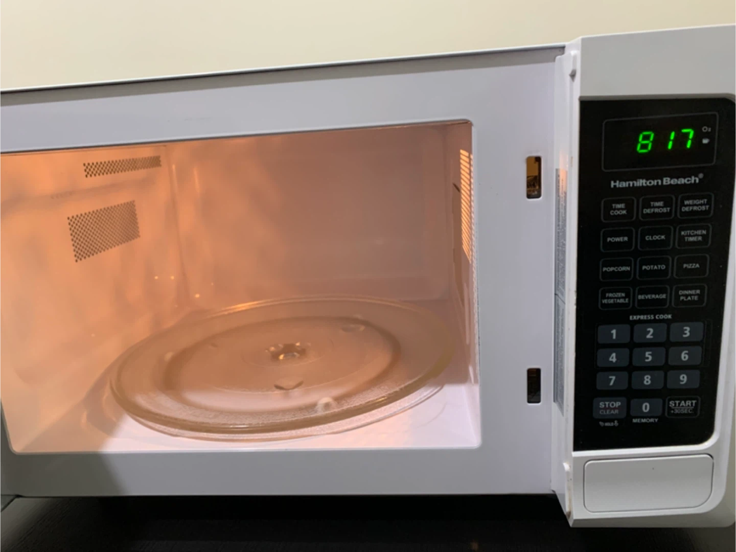 Hamilton Beach 1.1 cu ft Microwave - photo 3