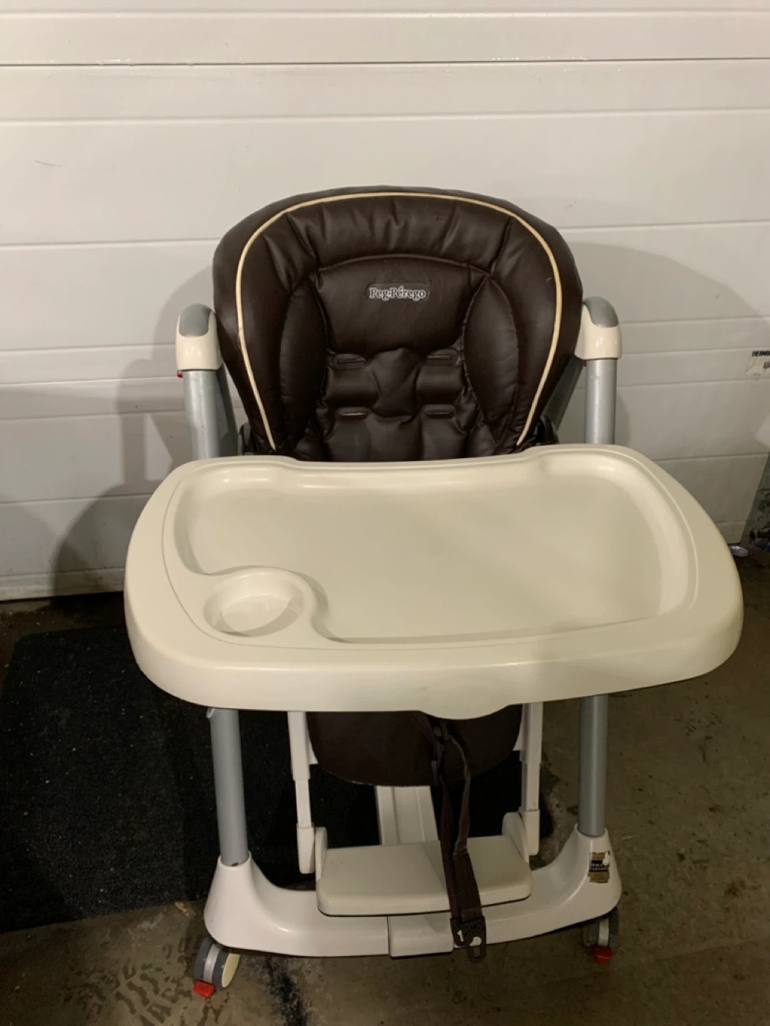 Peg Perego Siesta High Chair 🧡