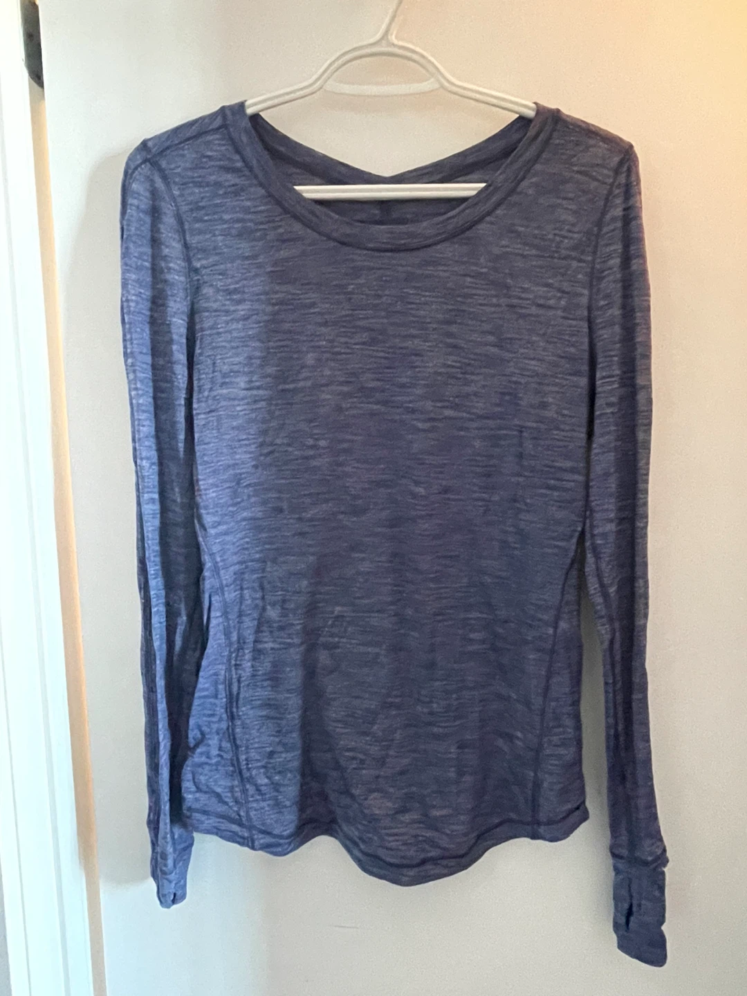 Lululemon Long Sleeve Top - photo 2