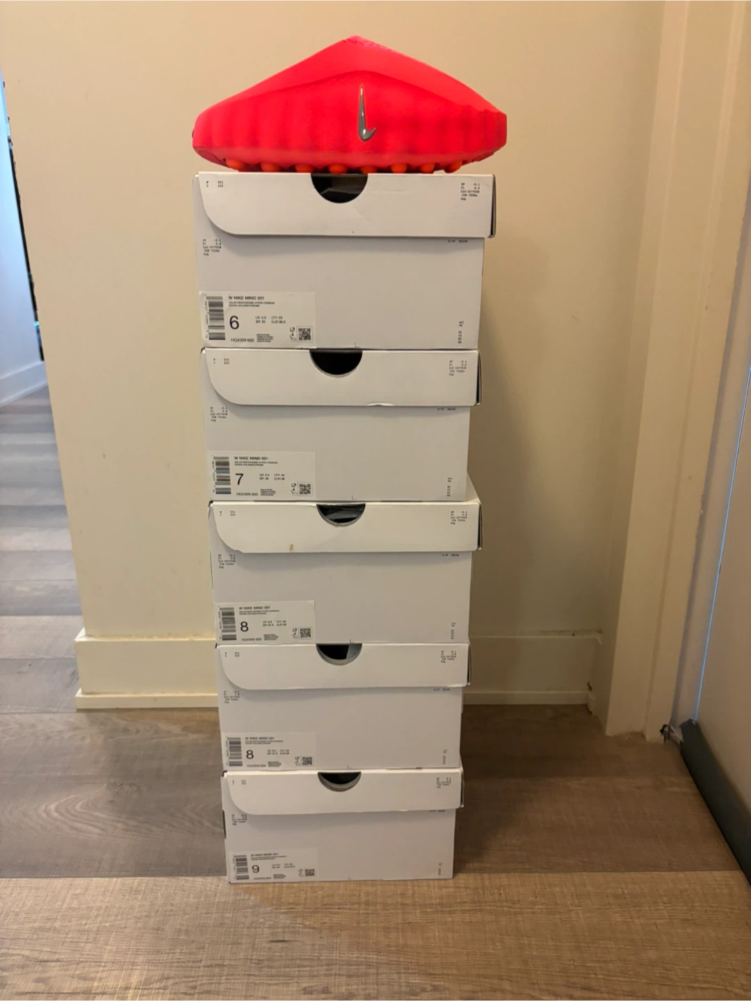 Nike Mind 001 Slide Solar Red size 8 Women’s/7 Men’s