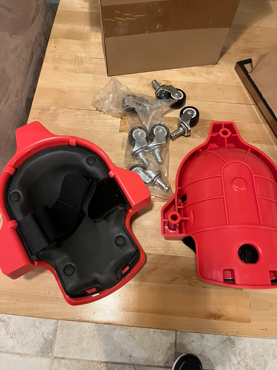 Red Rolling Creeper Knee Pads - photo 3