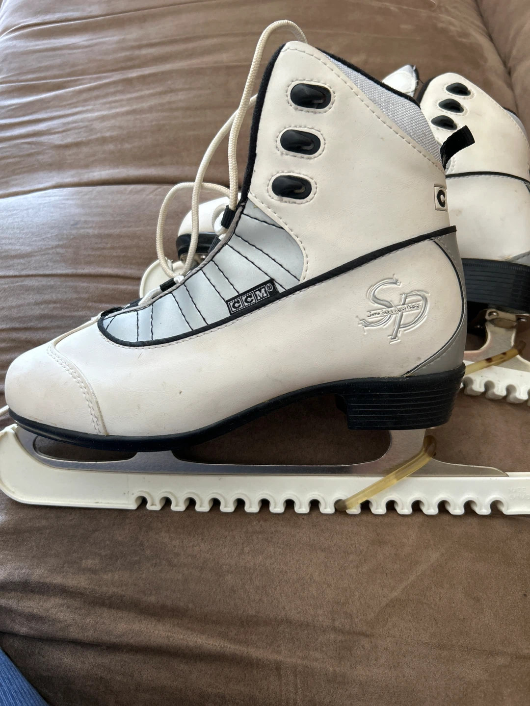 CCM Figure Skates size 9