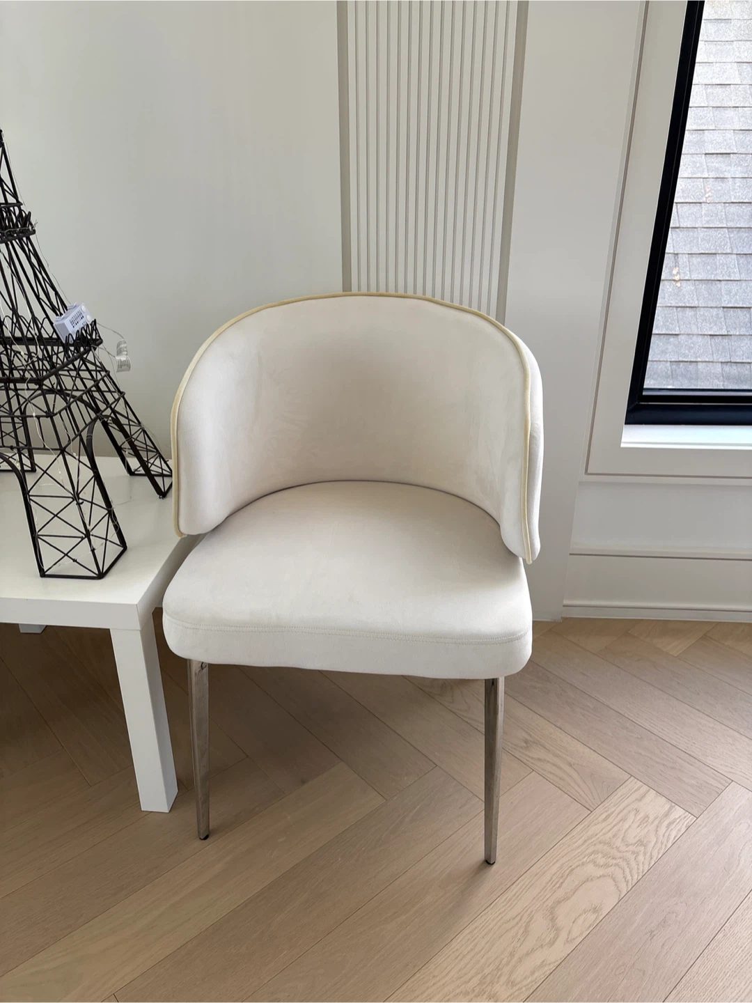 White Accent Chairs - Set of 2 - photo 2