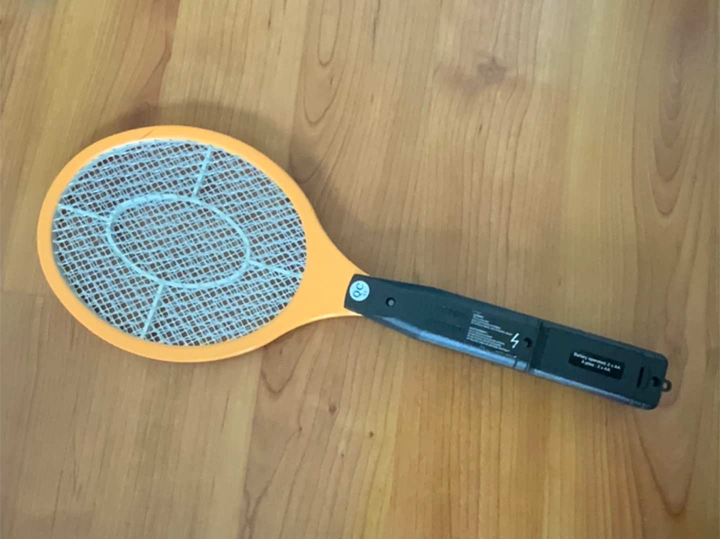 FREE Electric mosquito fly racquet