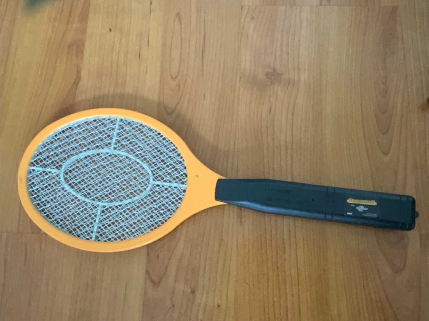 FREE Electric mosquito fly racquet - photo 2