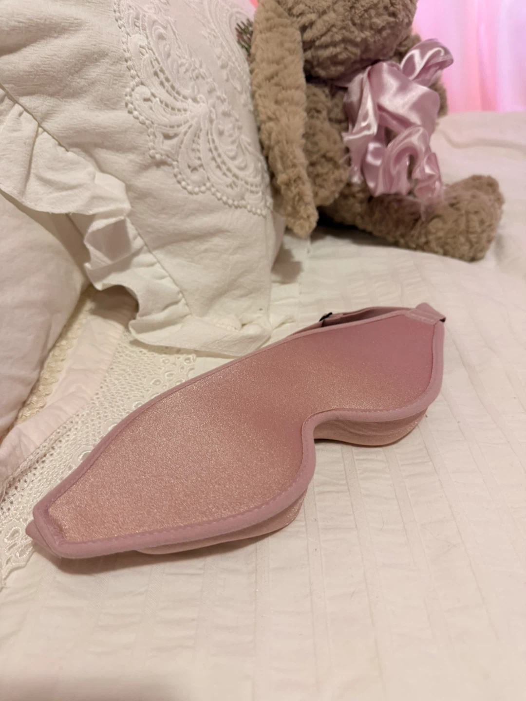 🧡Brand new Pink 3D Contoured Eye Sleep Mask with Memory Foam - photo 2