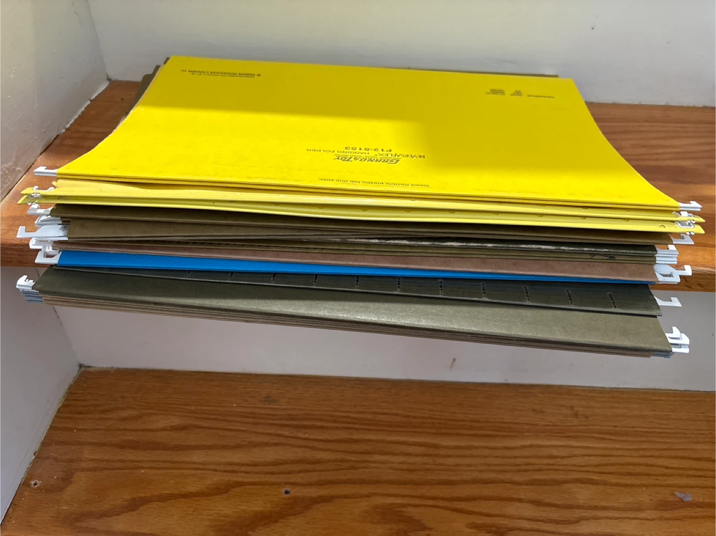 Oxford REVERSAFLEX Hanging File Folders (approx. 12)