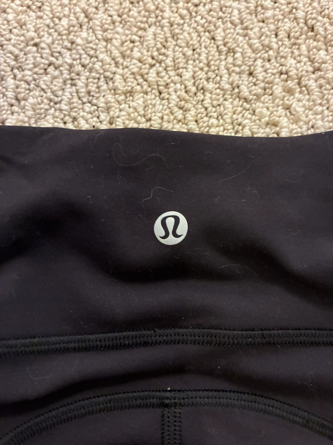 Lululemon Black Leggings Size 0 with Pockets - photo 3