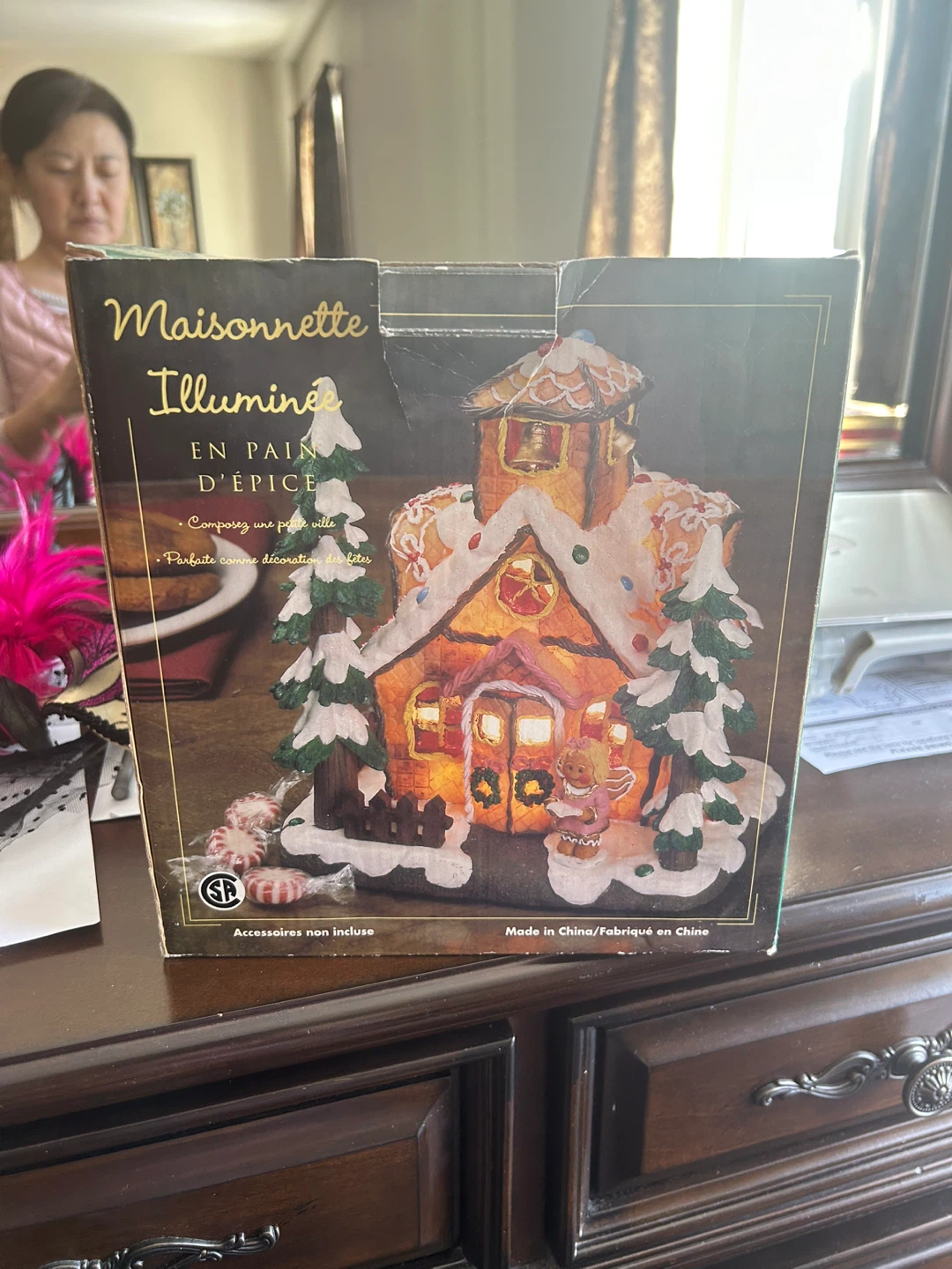 🧡Illuminated Gingerbread House Decor - photo 3