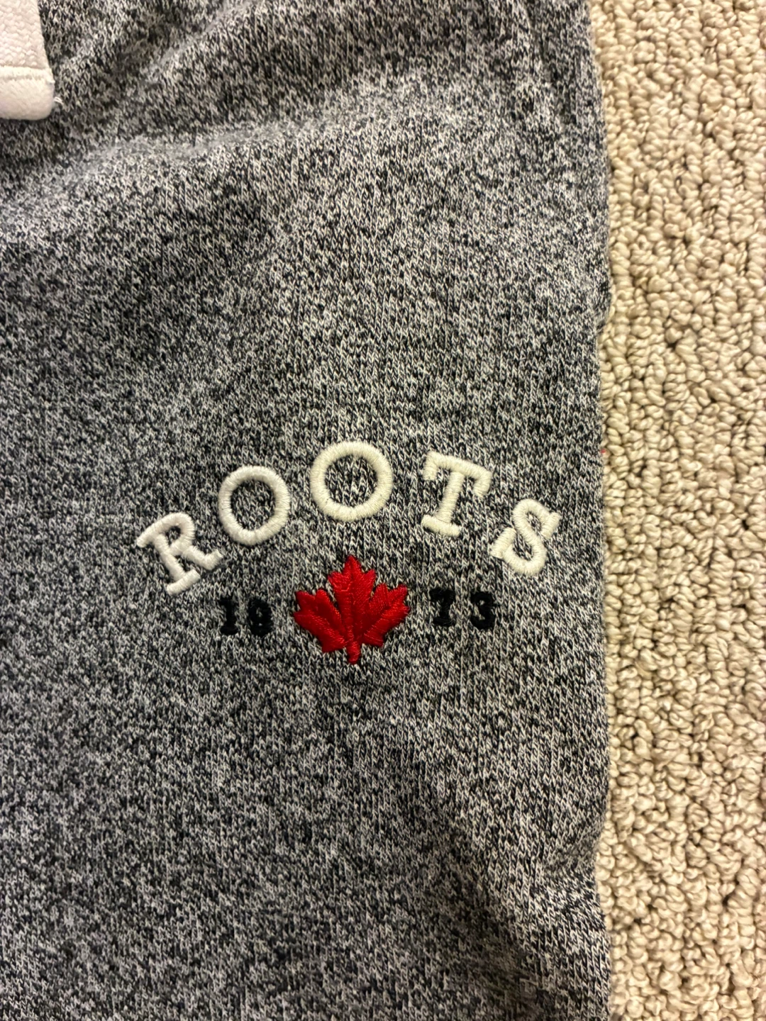 Roots Cabin Grey Joggers Kids Size 8 year old - photo 4