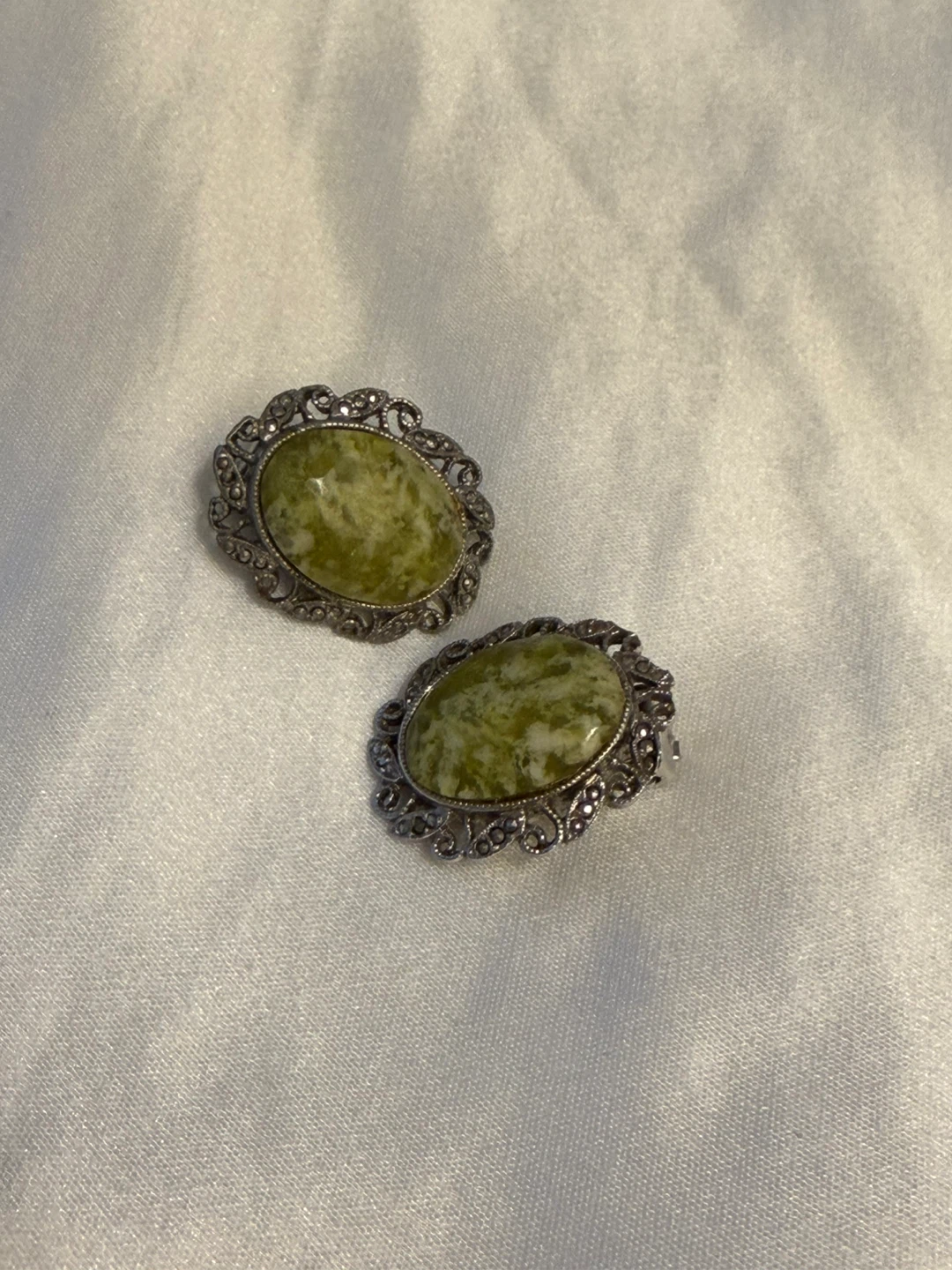 Vintage Green Stone and Marcasite Clip-On Earrings - photo 2