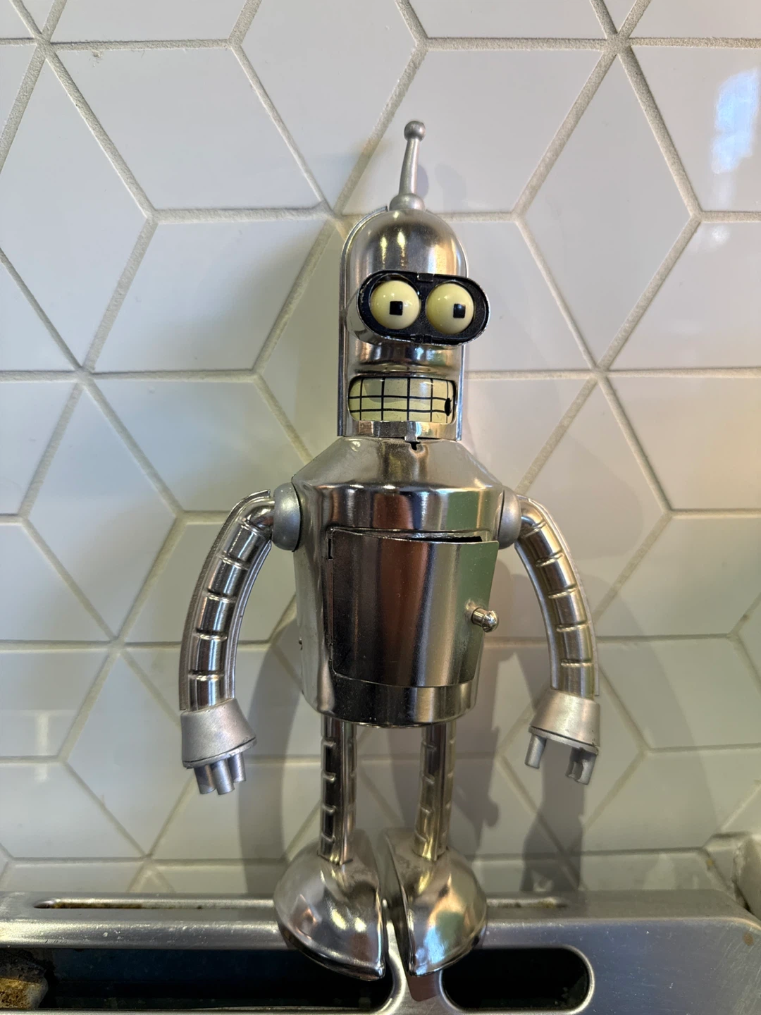 Futurama Bender Robot Figurine - photo 2