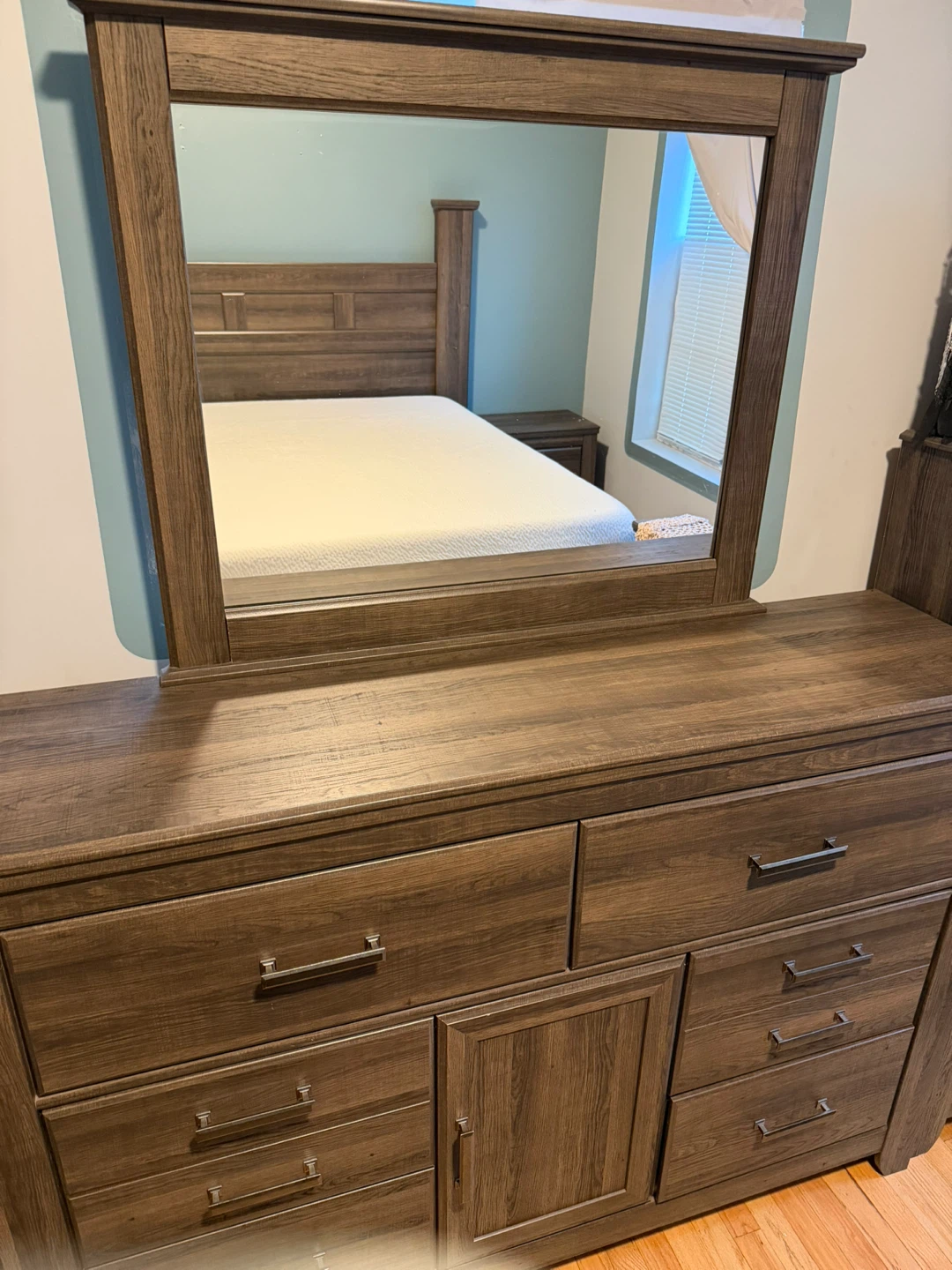 Bedroom set: dresser, chest and bed frame and nightstand - photo 5