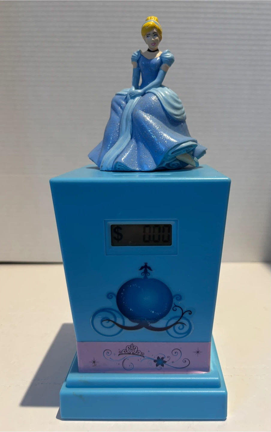 Vintage Disney Cinderella Digital Coin Counting Bank Piggy Bank