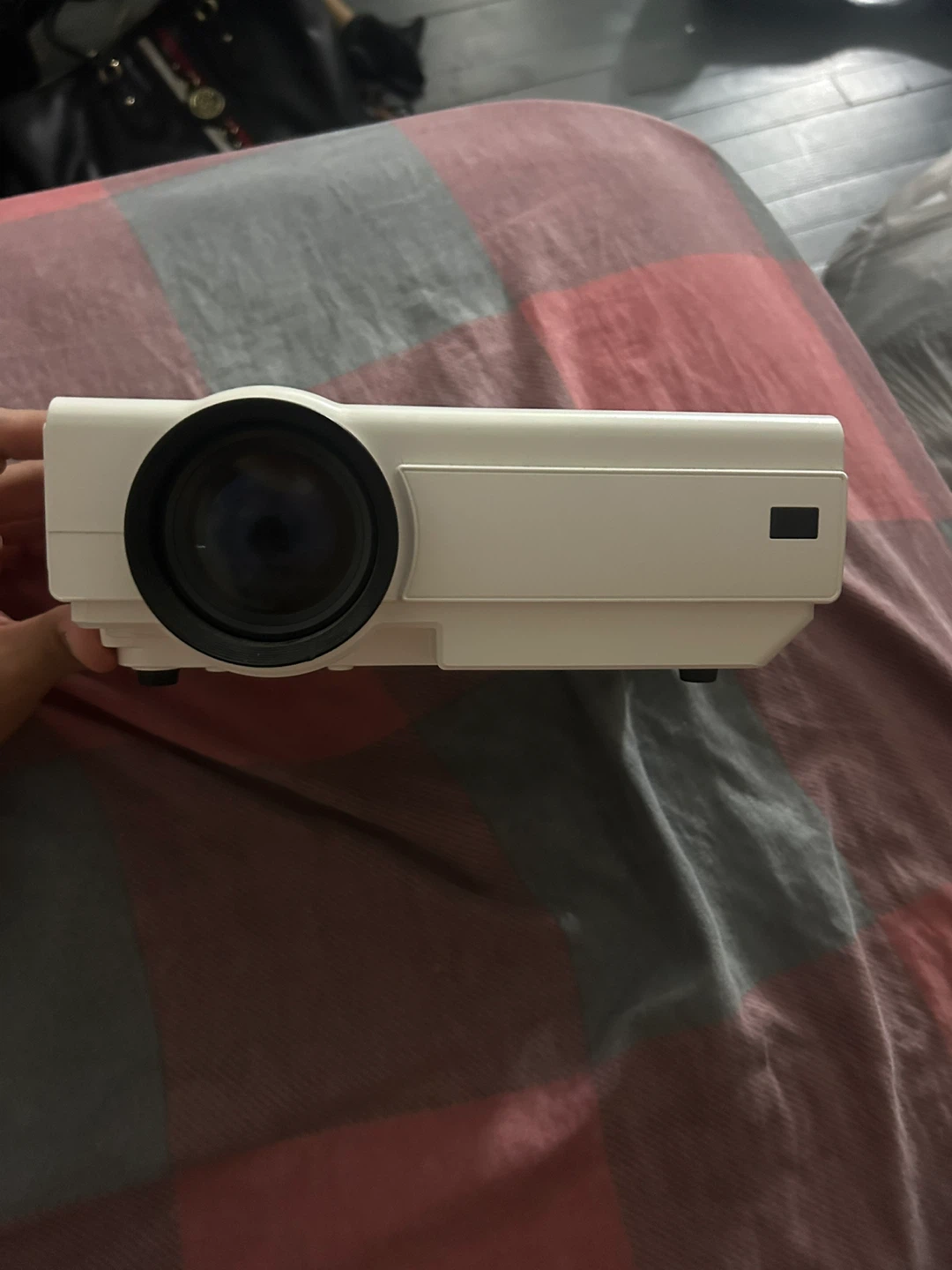 AuKing Home Theater Projector - photo 3
