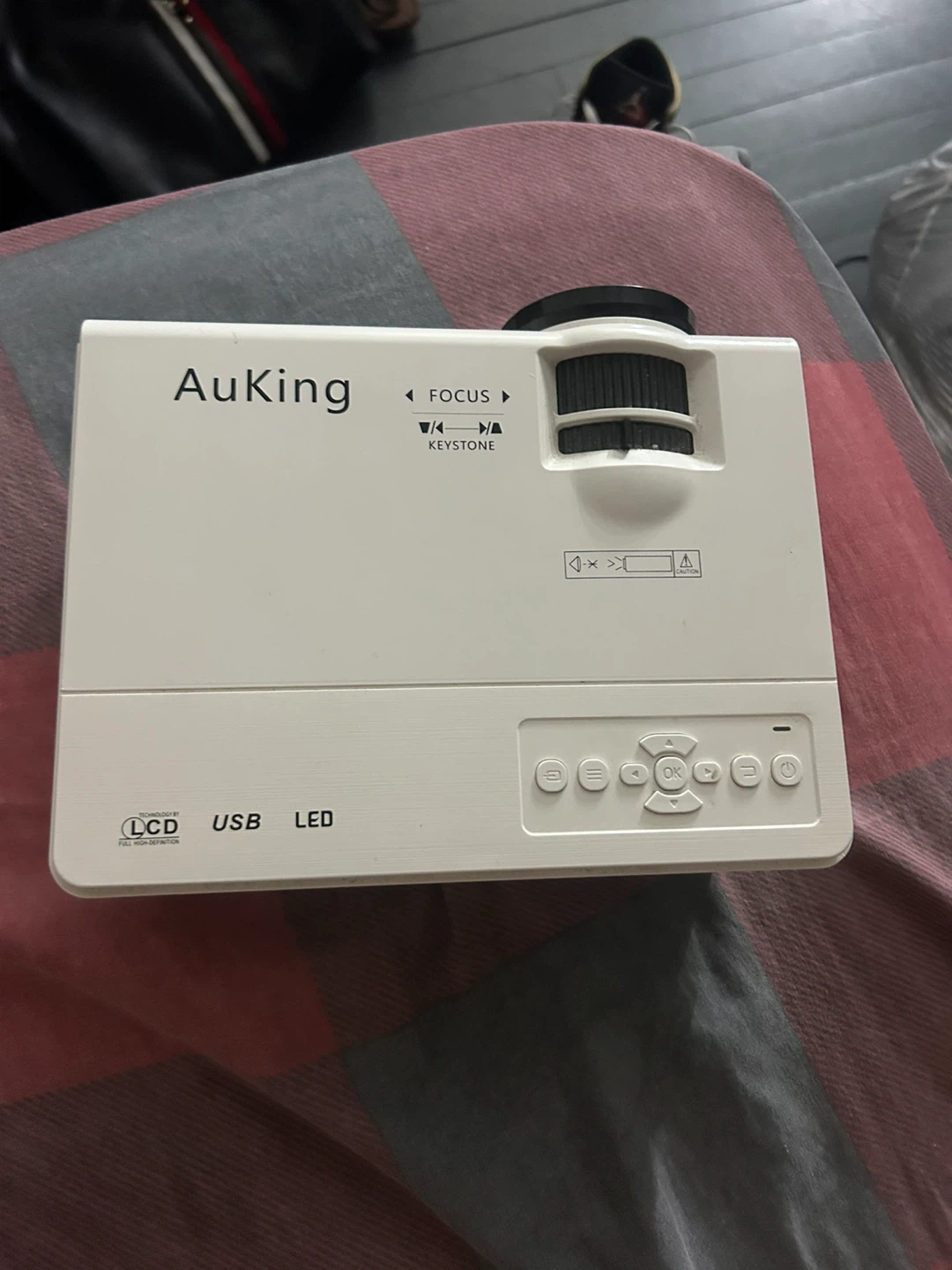 AuKing Home Theater Projector - photo 2