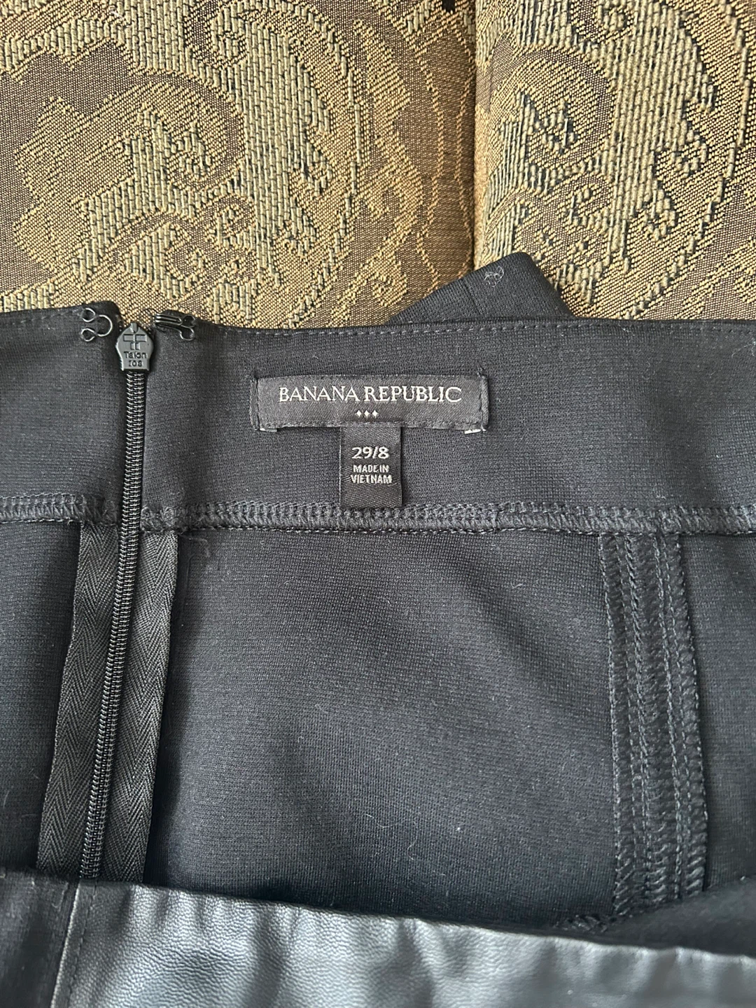 Banana Republic Black Faux Leather Panel Skirt Size 29/8 - photo 3