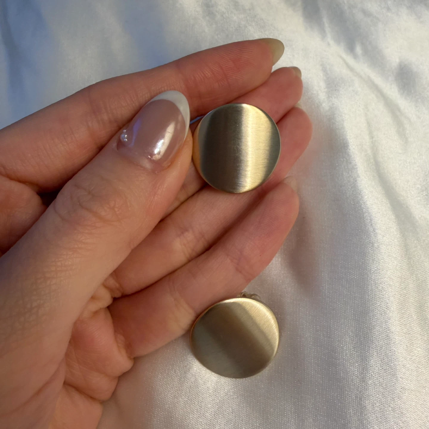 Round Disc Earrings - photo 4