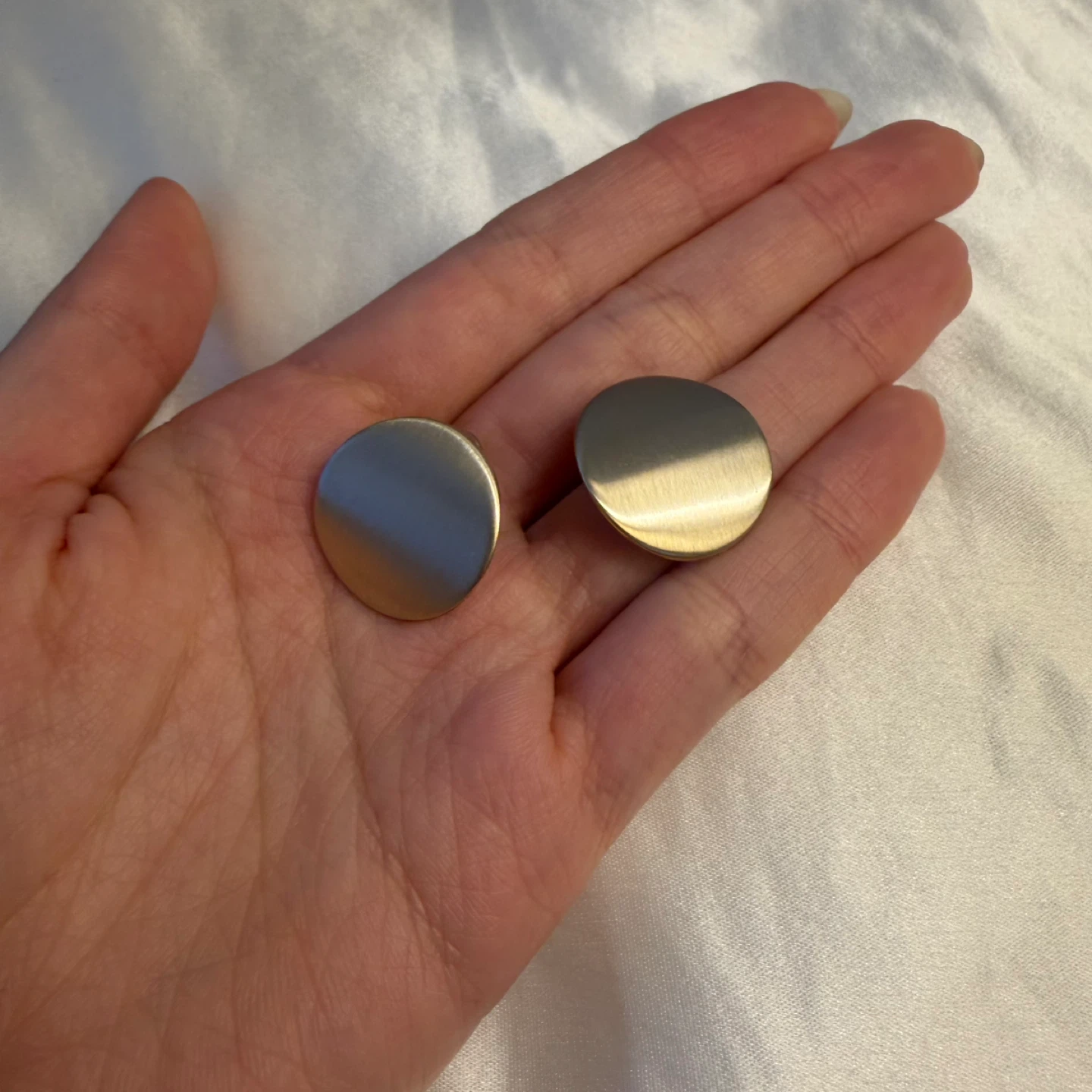 Round Disc Earrings - photo 2